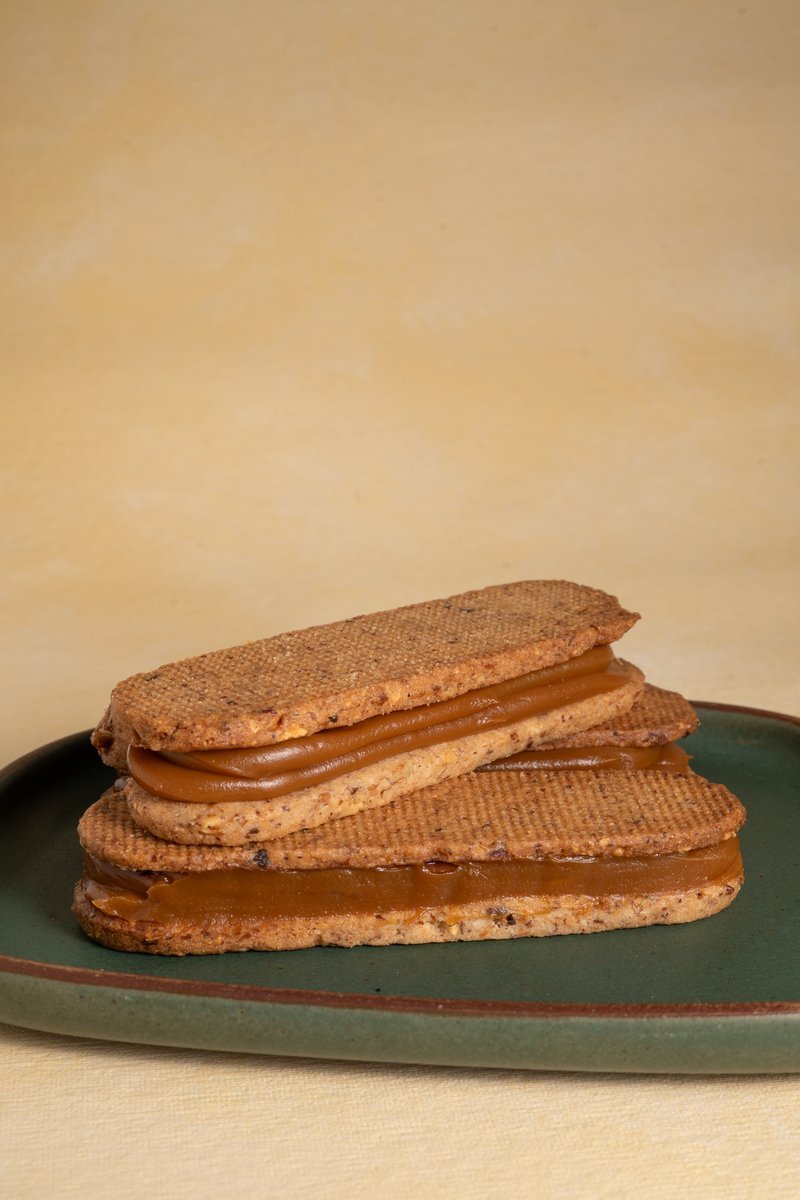Alfajor de DDL y Frambuesa
